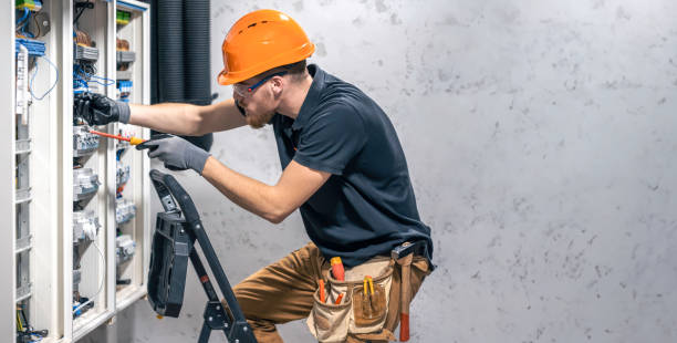 Best 24-Hour Electrician  in Oakhurst, CA